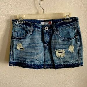 NWOT - G by Guess Distresses Denim Mini Skirt